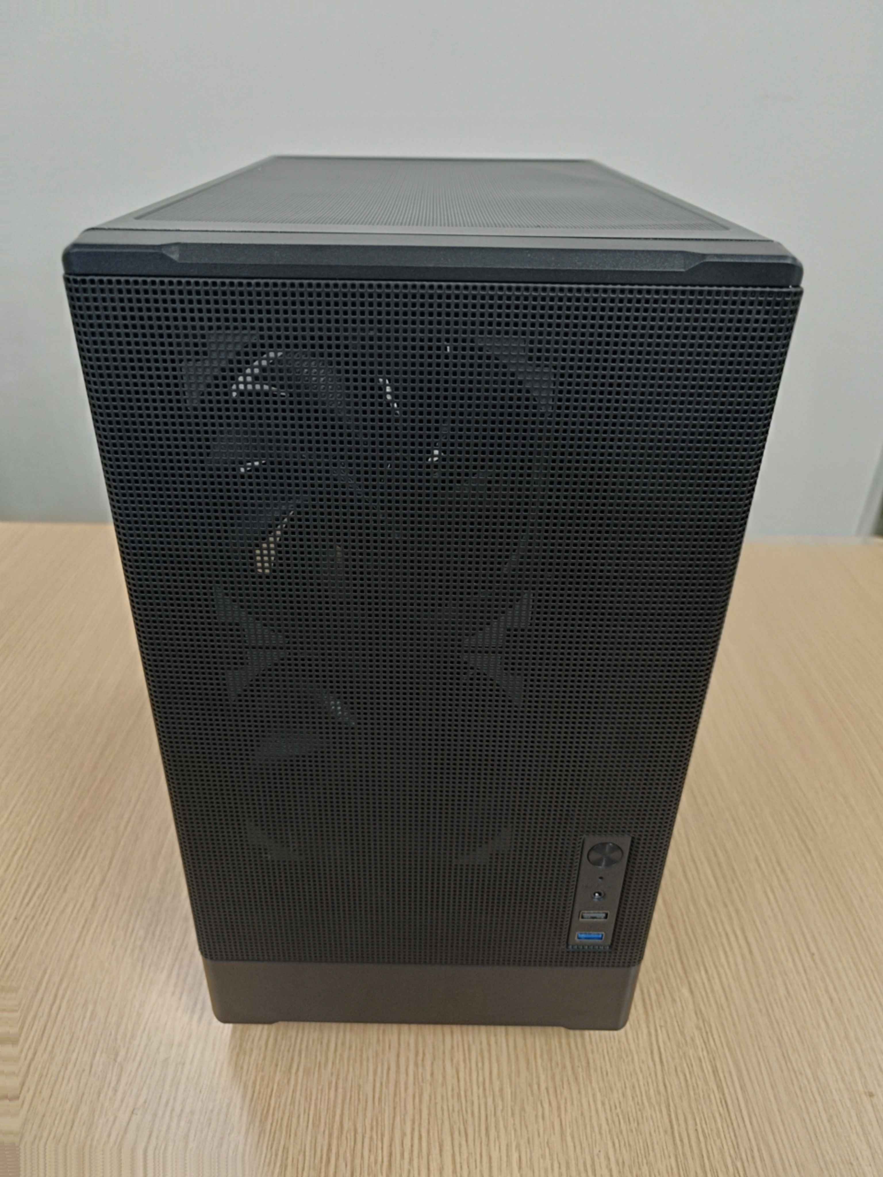 Core i7 8700 ＆ RTX2070Super】不死鳥PC057 – KARASUGAMING