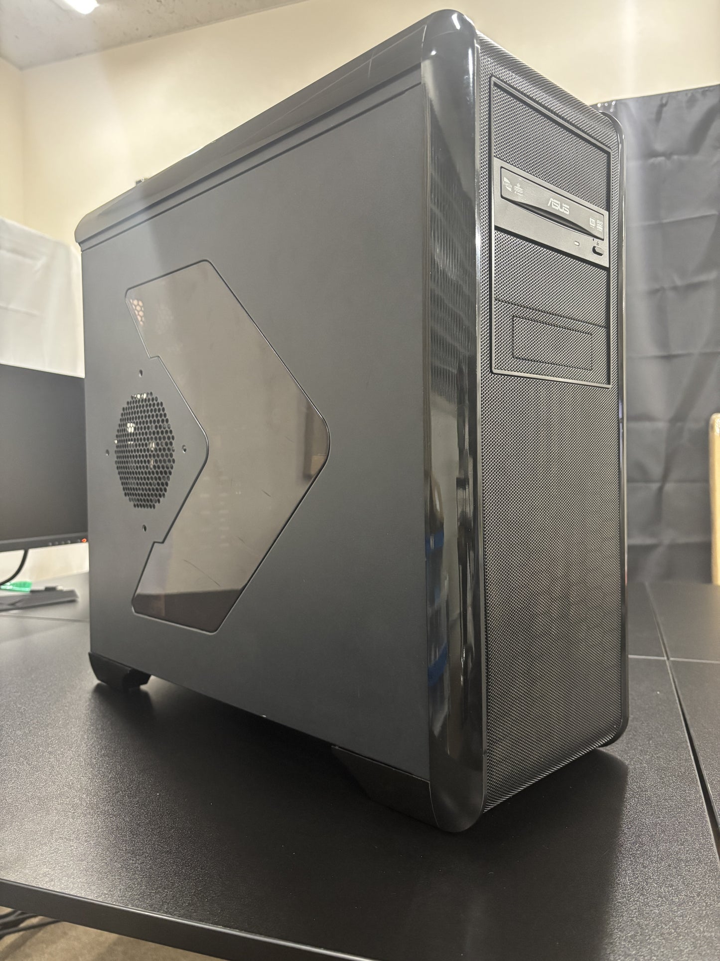 【Core i5 8400 x GTX1050ti】不死鳥PC013