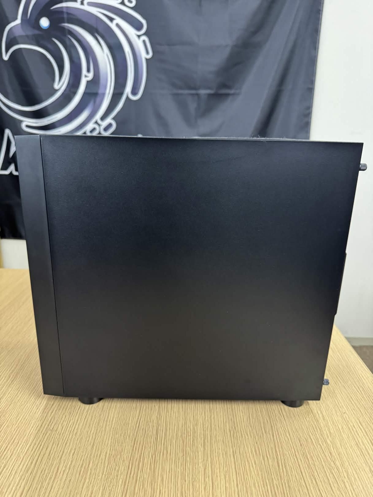【Ryzen7 5700X & RTX5060】不死鳥PC059