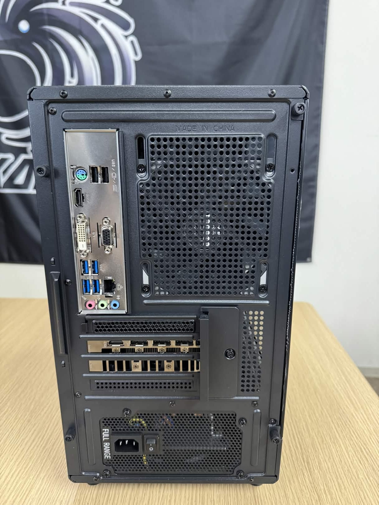 【Ryzen7 5700X & RTX5060】不死鳥PC062