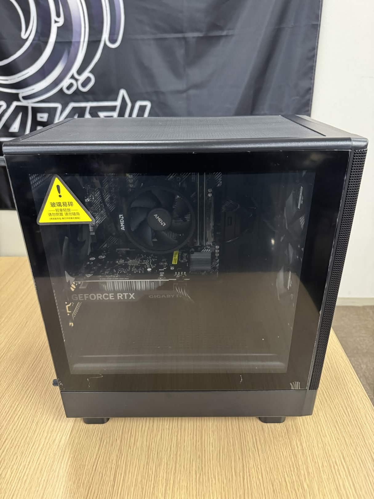 【Ryzen7 5700X & RTX4060】不死鳥PC063