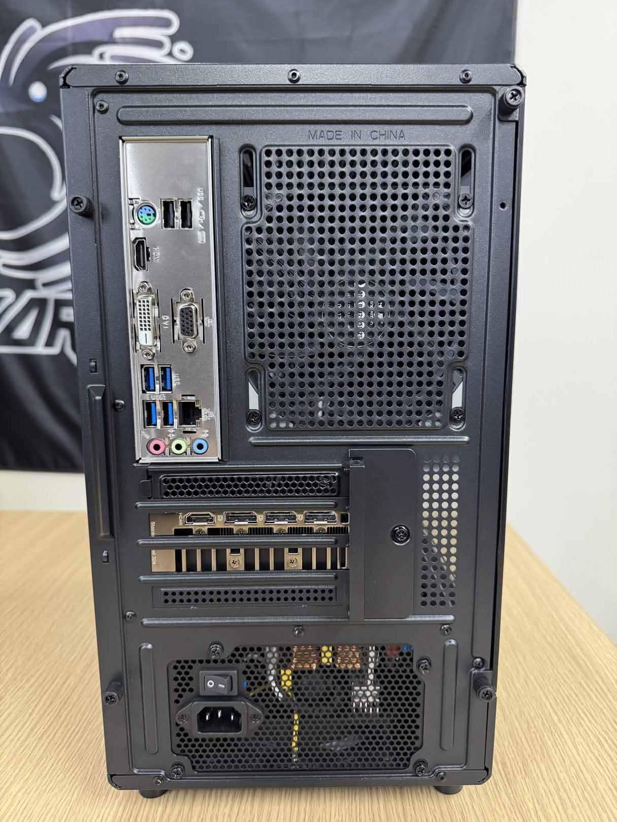 【Ryzen7 5700X & RTX4060】不死鳥PC067