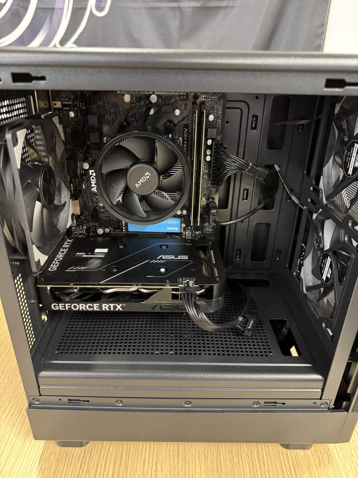 【Ryzen7 5700X & RTX4060】不死鳥PC067
