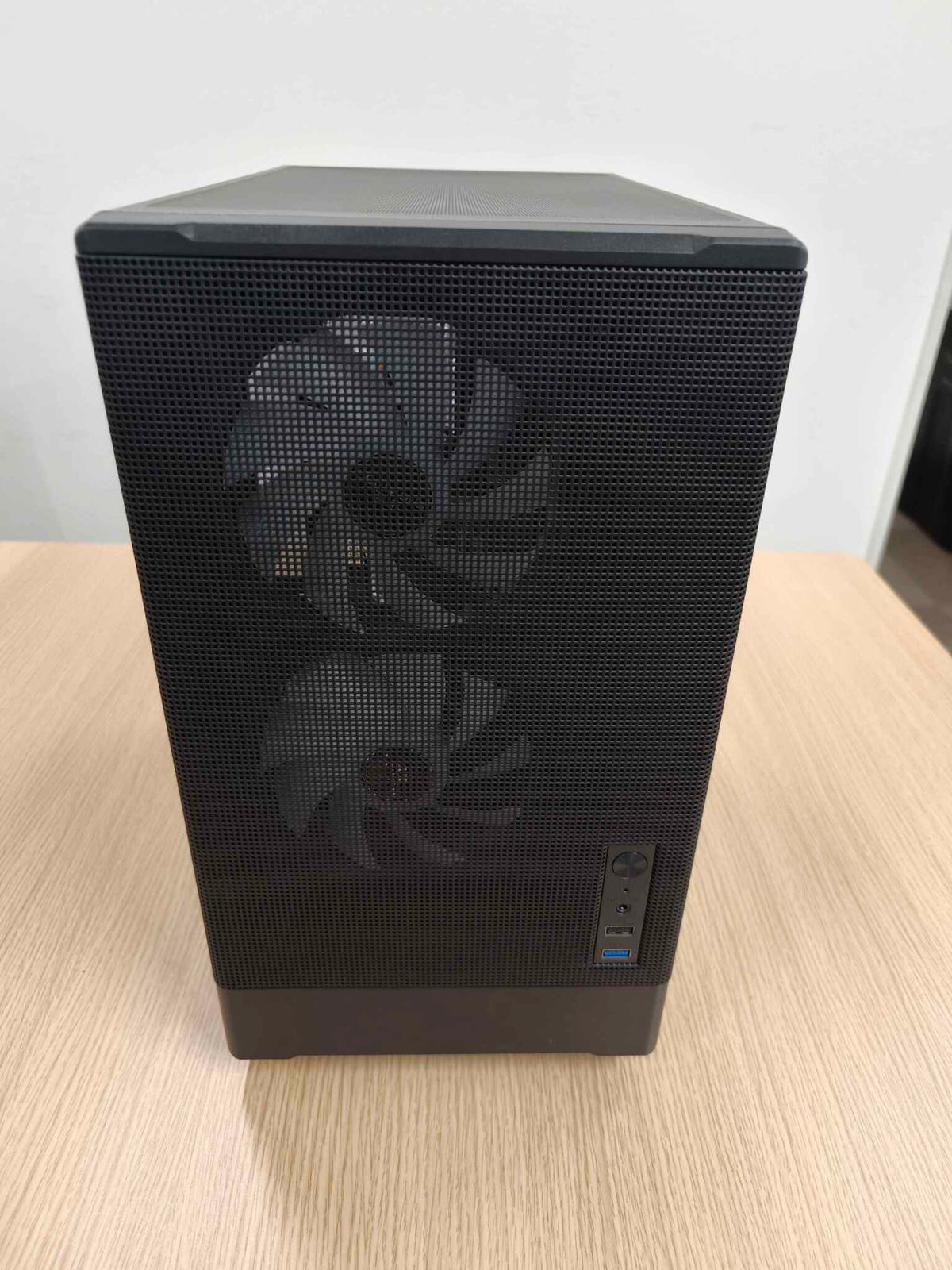 【Ryzen 3 PRO 4350G & RX5700】メーカー再生品029