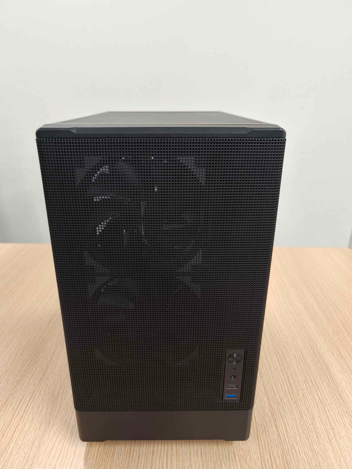 【Ryzen3 PRO 4350G & GTX1080】メーカー再生品050
