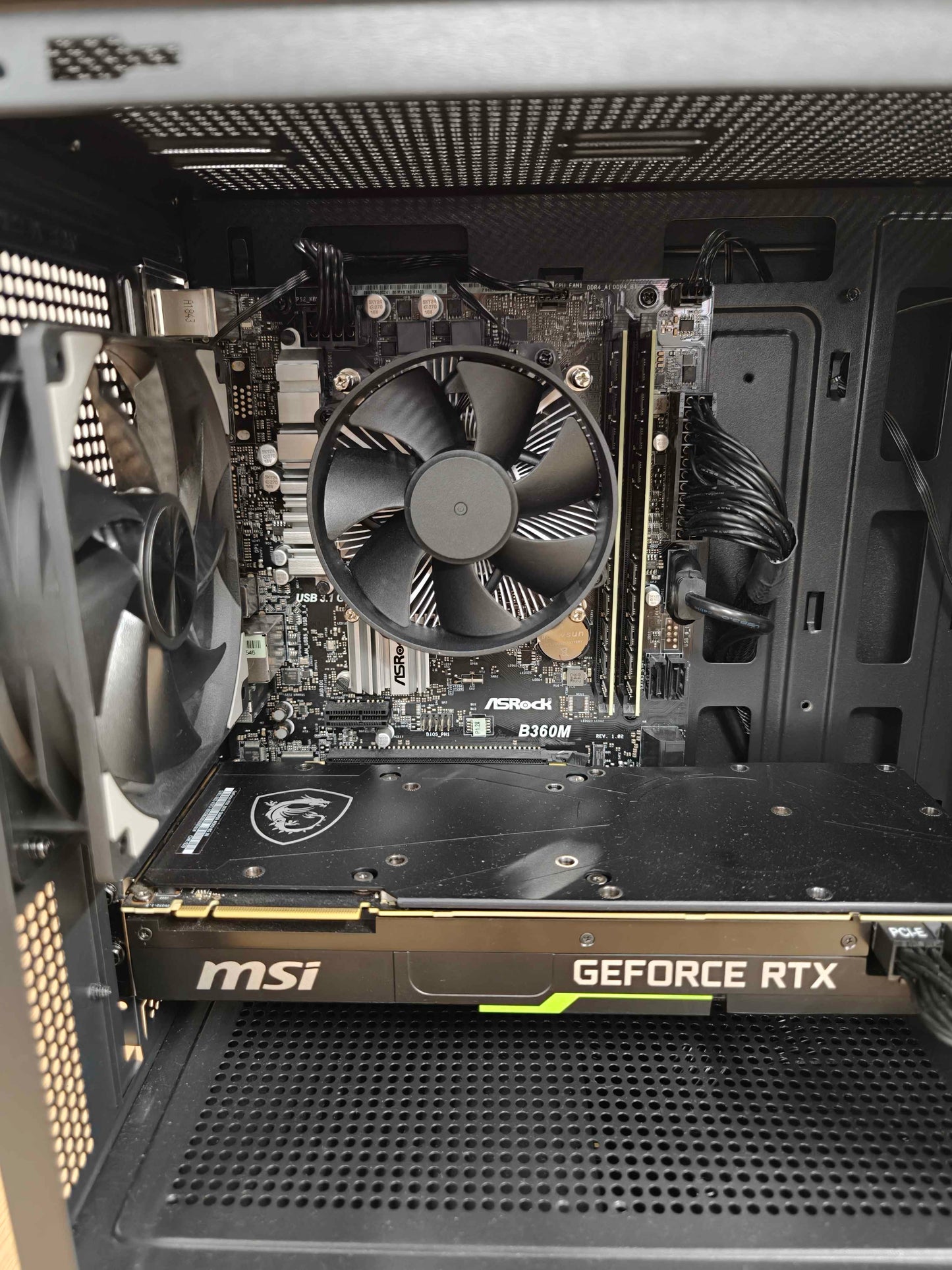 【Core i7 8700 ＆ RTX2070Super】不死鳥PC057