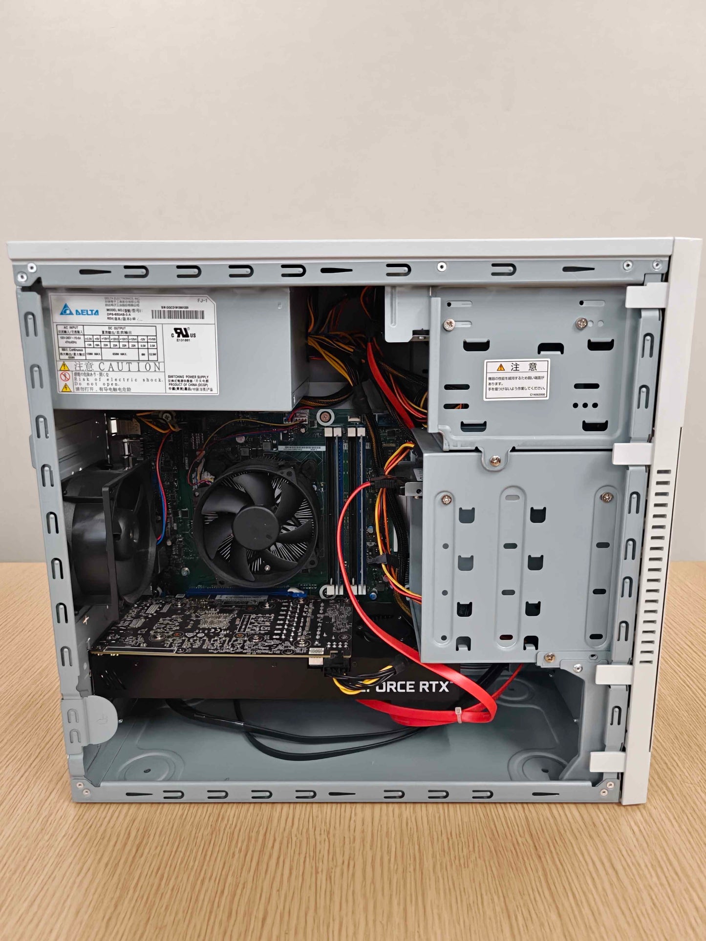 【Core i7 8700 & RTX2070】不死鳥PC028