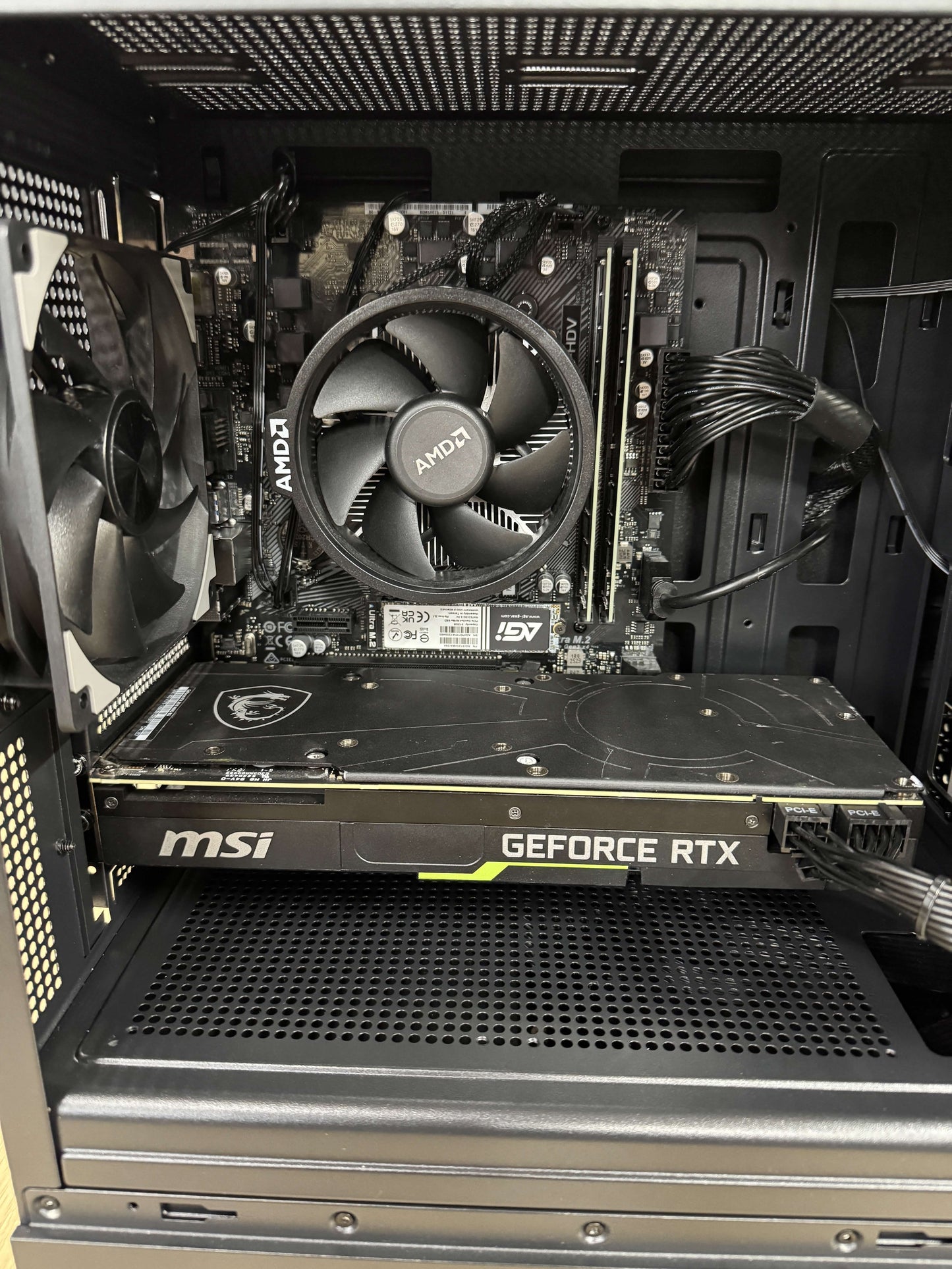 【Ryzen3 PRO 4350G & RTX2070】不死鳥PC024