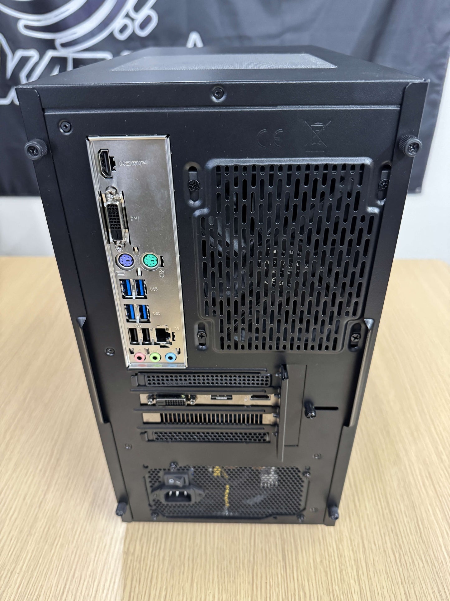 【Ryzen5 3500 & GTX1650】不死鳥PC030
