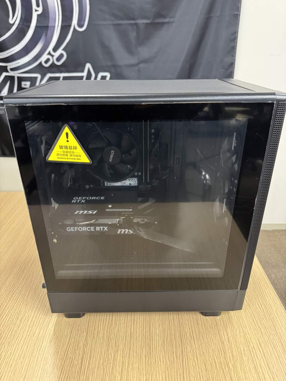 【Ryzen7 5700X & RTX5060】不死鳥PC060