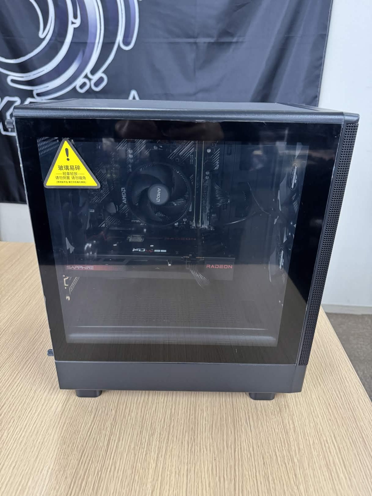 【Ryzen7 5700X & RX7600】不死鳥PC065