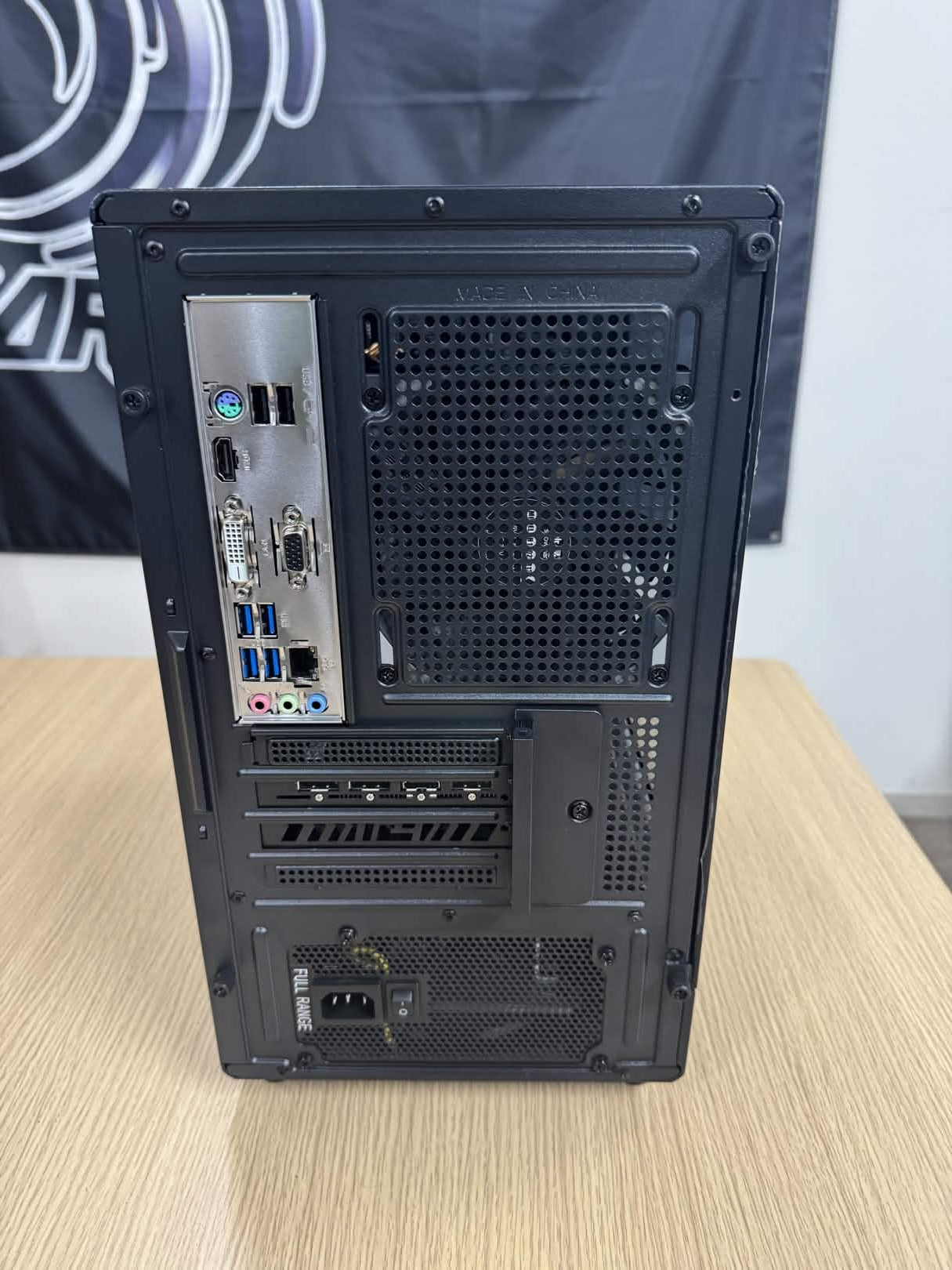 【Ryzen7 5700X & RX7600】不死鳥PC069